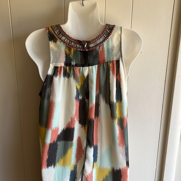 Sleeveless sheath dress - Picture 5 of 7